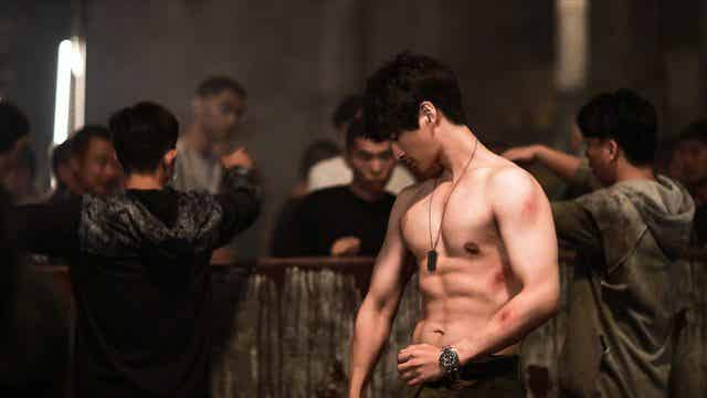 内娱初代男团队长再次翻红，不只是因为敬业