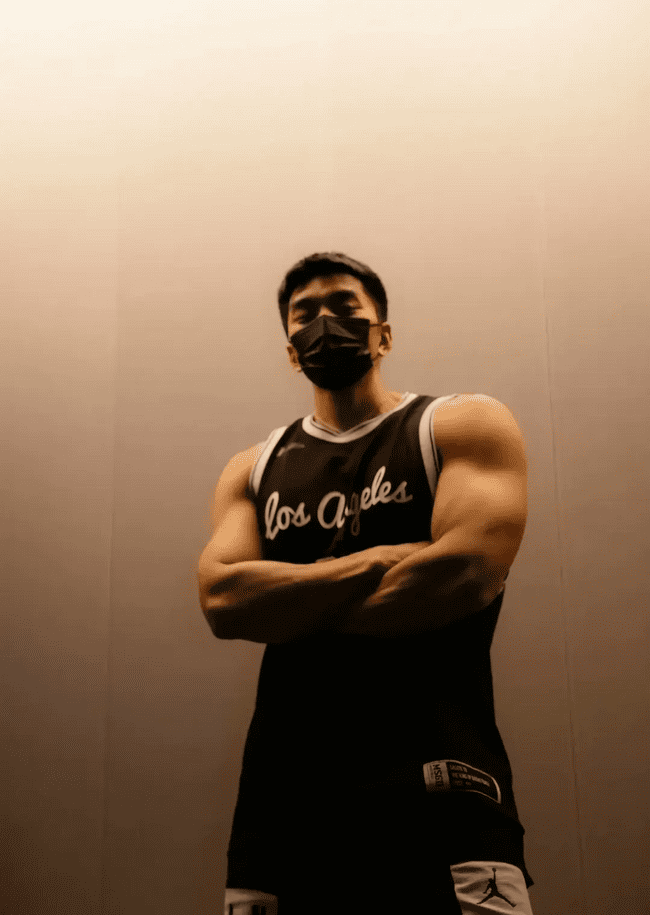 185cm 粗壮麒麟臂老攻，把你抱起来！