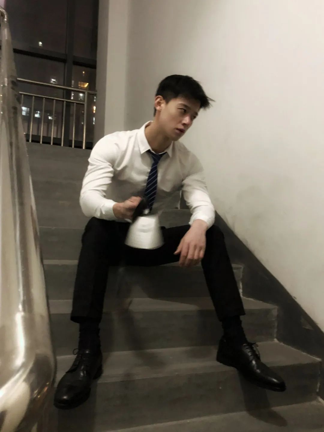 成群的 185CM 山东汉子夜爬山，大的让人流口水了！！