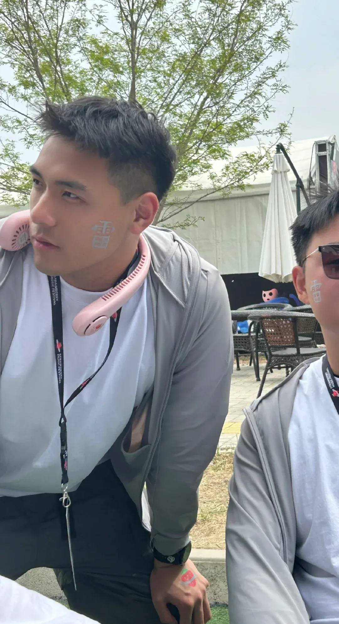 辽宁 190CM 寸头退役兵哥自拍，胸毛长得也太旺盛了！