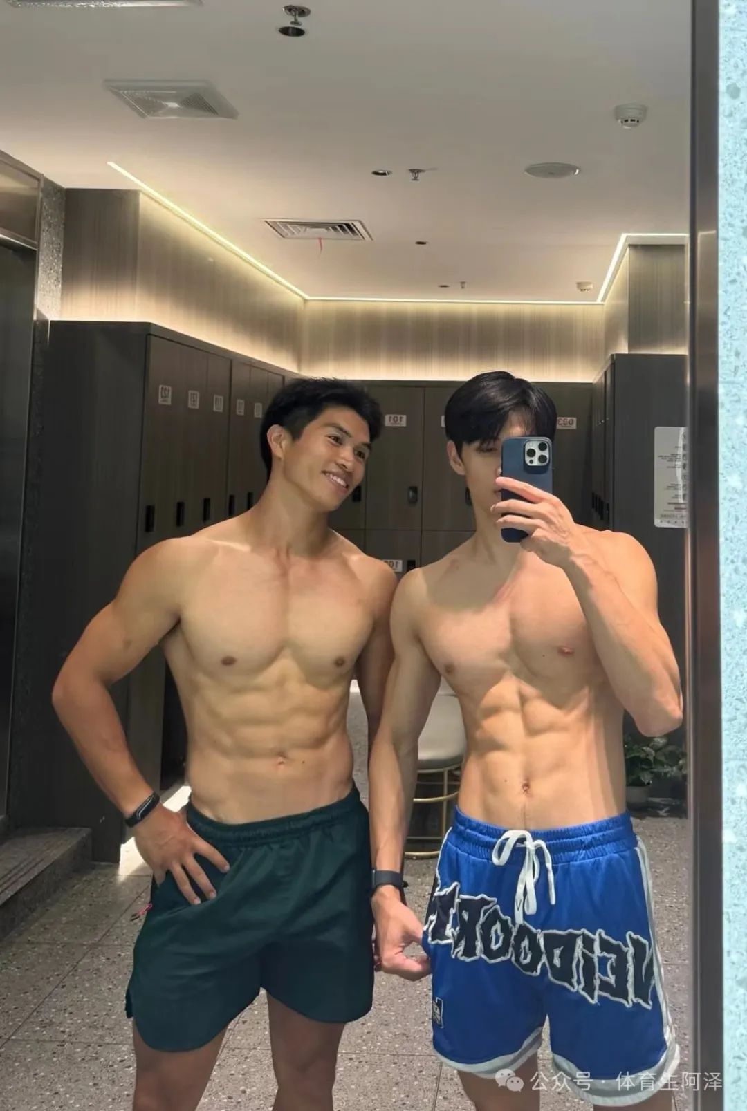 现实版流川枫，男神在这一刻具象化！宽肩窄腰别太诱惑...