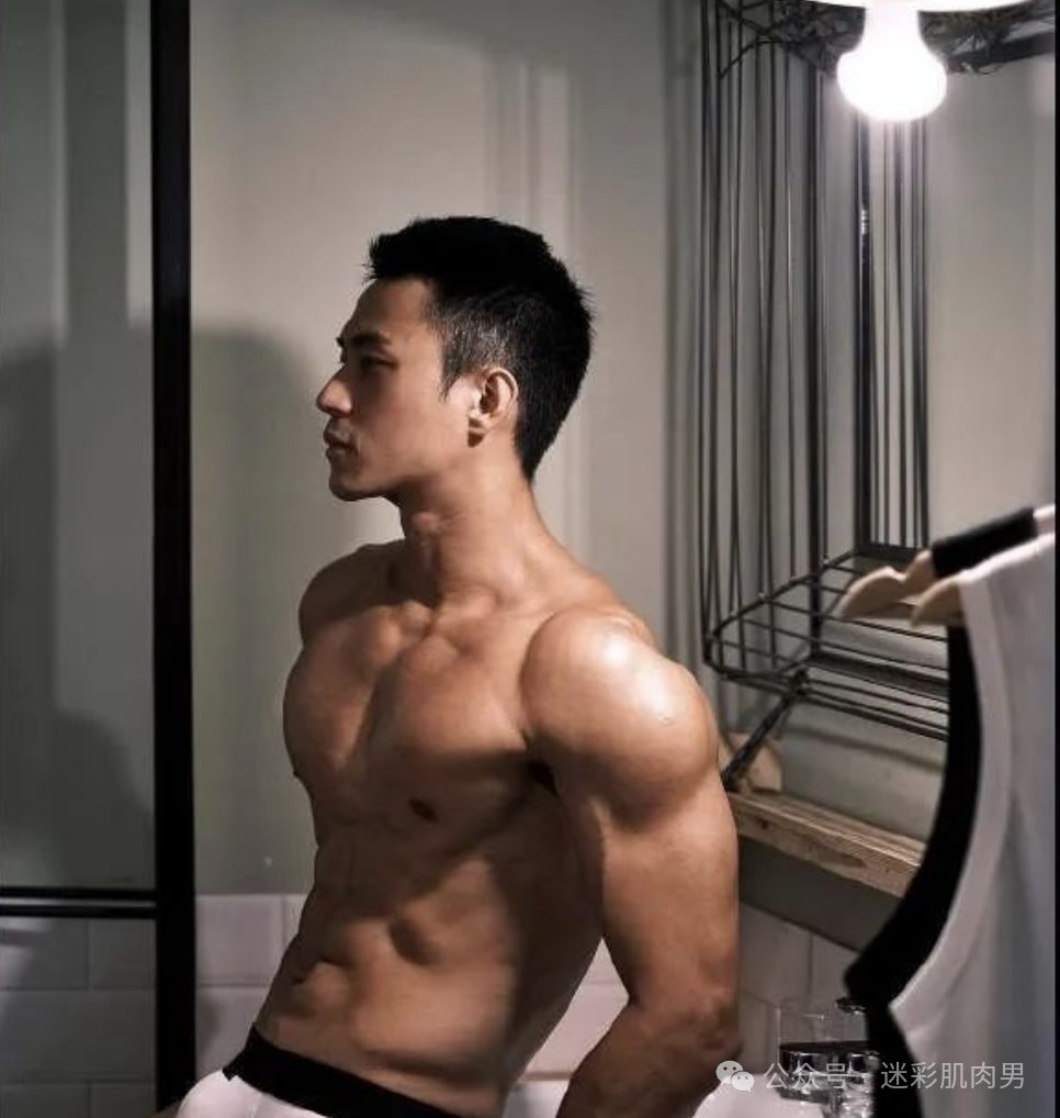 硬汉消防员新作下海当男壹号，大实力藏不住太上头！