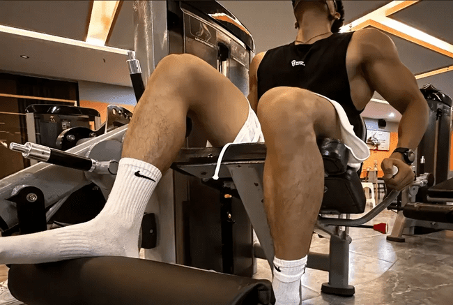 185cm 粗壮麒麟臂老攻，把你抱起来！