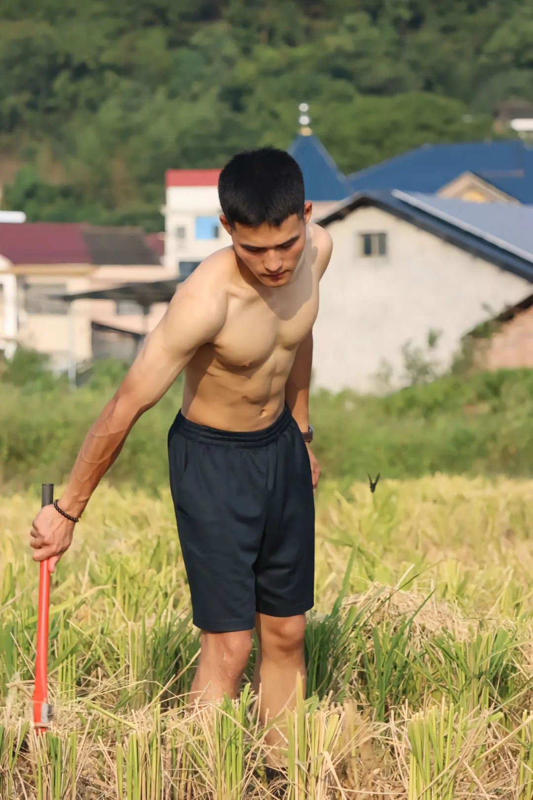 兵哥哥光荣退伍，刚毅清澈的眼神太帅了！