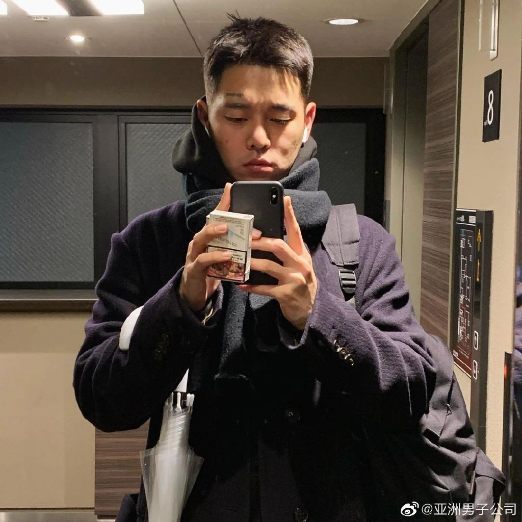  长这么帅的刘亚仁也好这口呀！被指控性侵 30 岁男子！