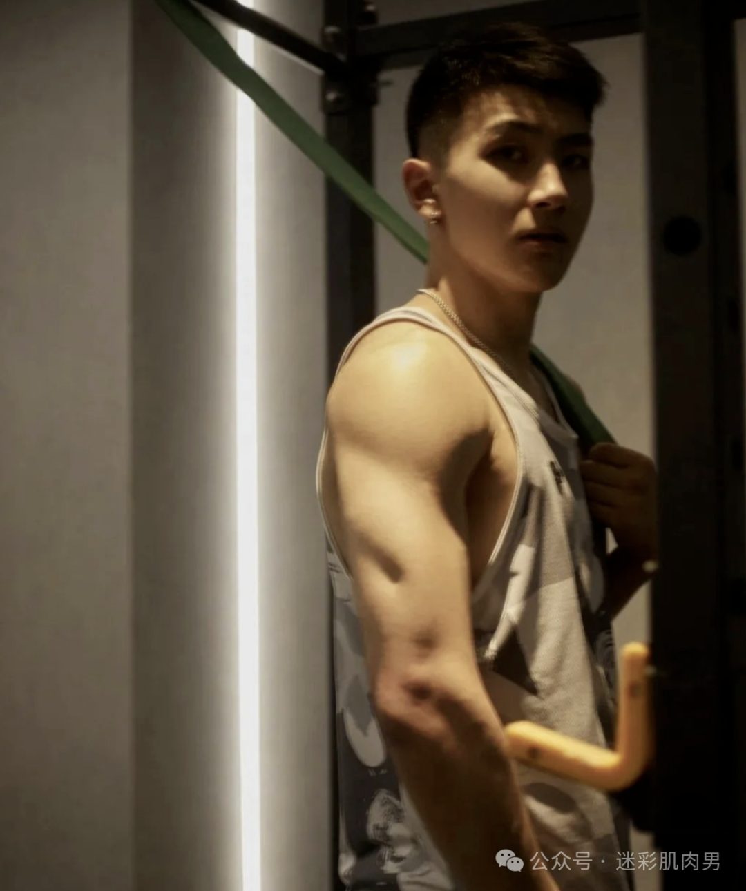 198CM 体育生，这枚零零后的山东男人太可啦