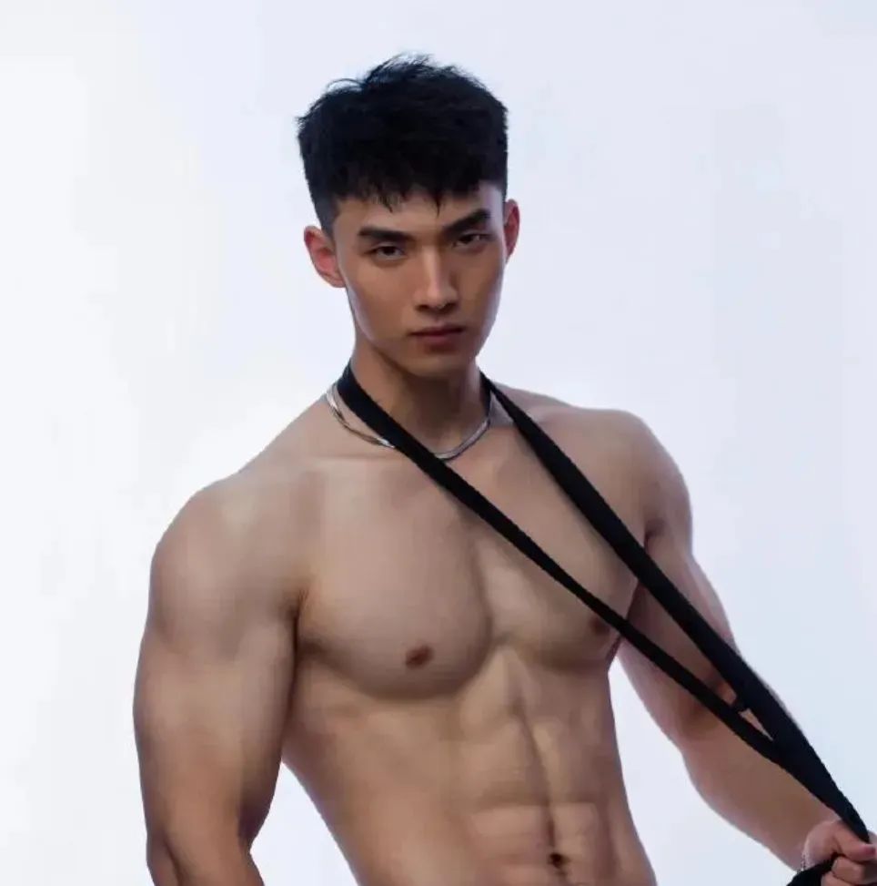 痞子范儿小狼狗，是真的很想~