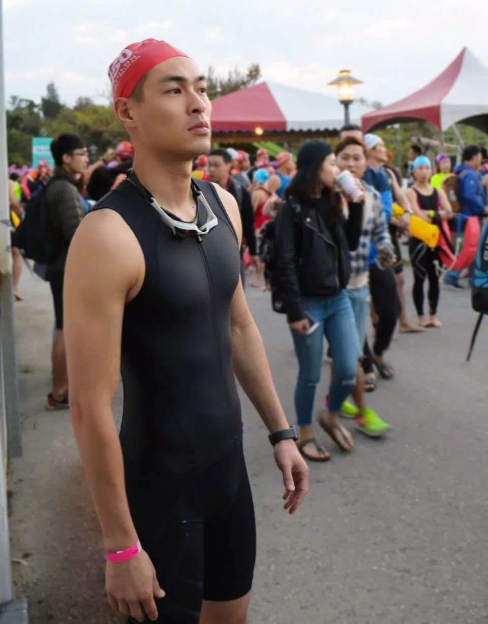 杨祐宁新剧下海尺度拉满，这也太大胆了吧？！