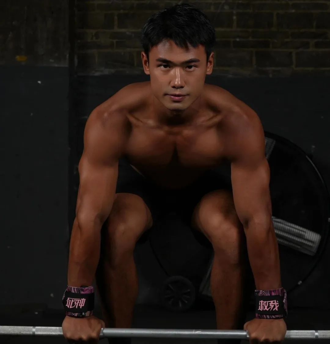 180cm 黑皮阳光大大大男孩，男友力爆发释放！