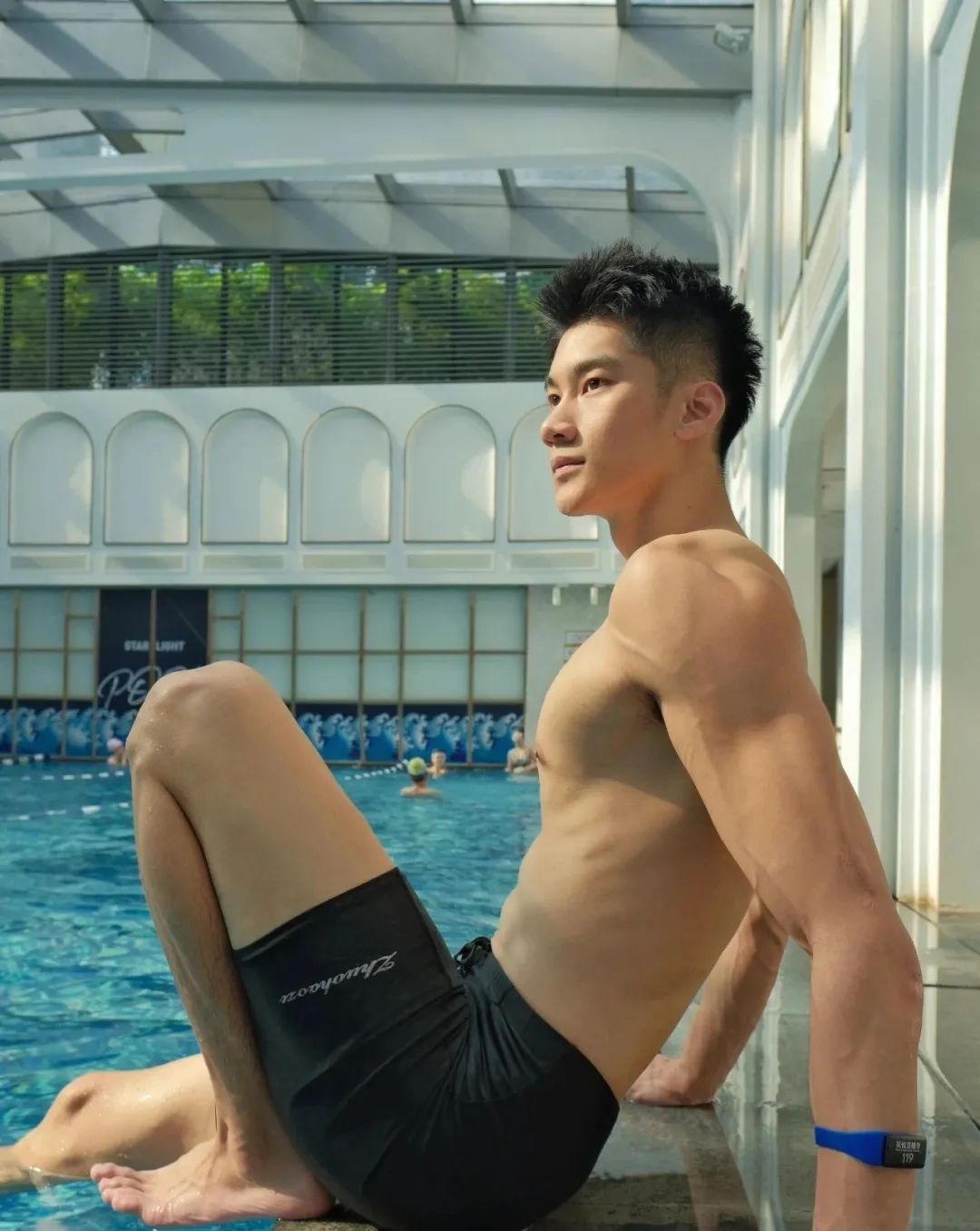 184CM 少年感薄肌男友已上线！