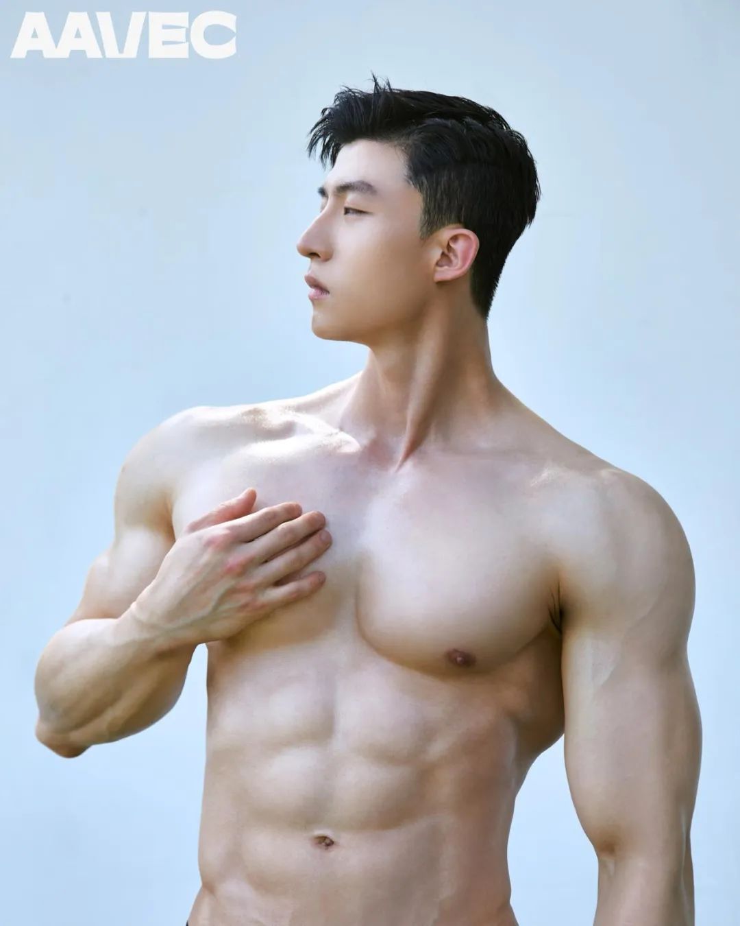 灰裤子小哥照片被盗当头像，你见过吗