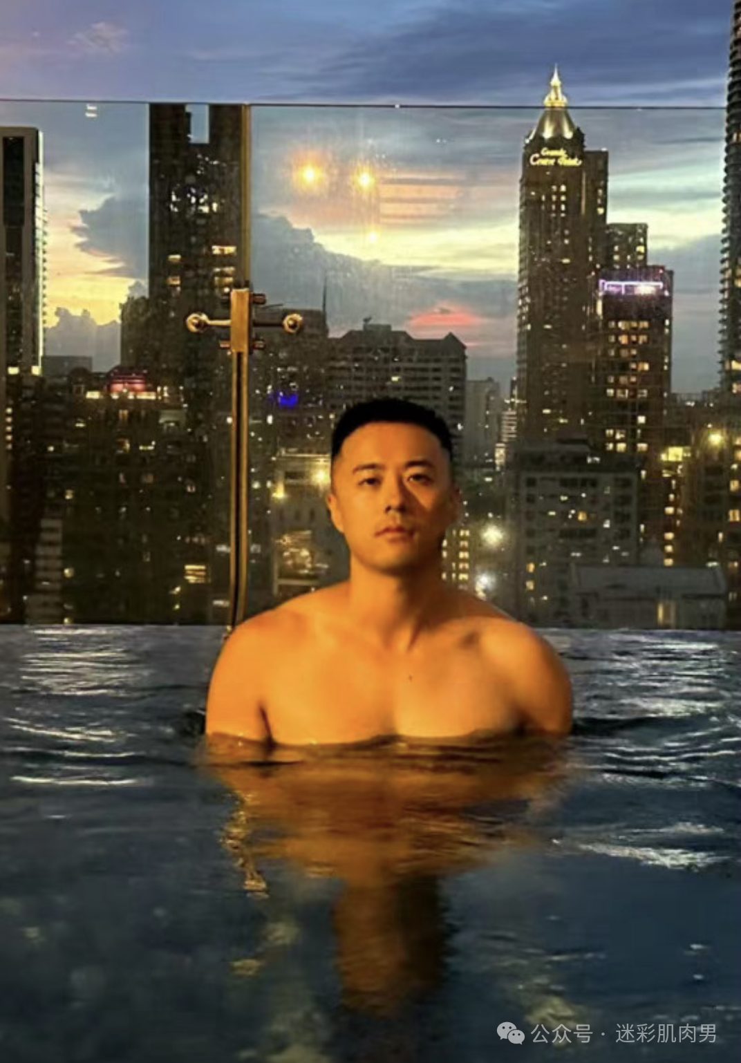 人夫感十足的男友你​​​戴还是不戴 ​​​！