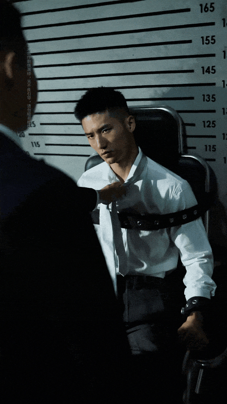 长腿男帅哥西装杀硬照写真绝了！太喜欢！