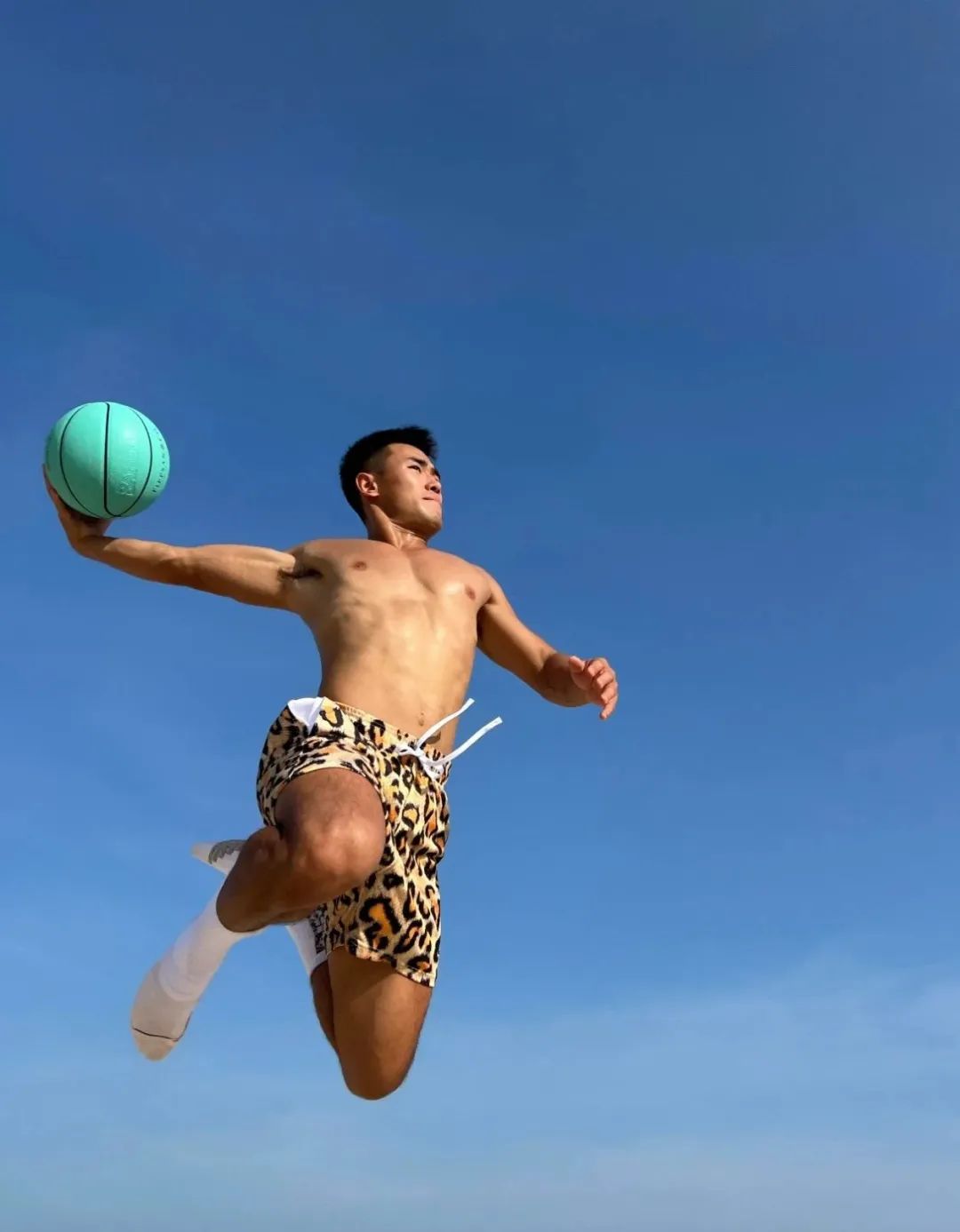 180cm 黑皮阳光大大大男孩，男友力爆发释放！