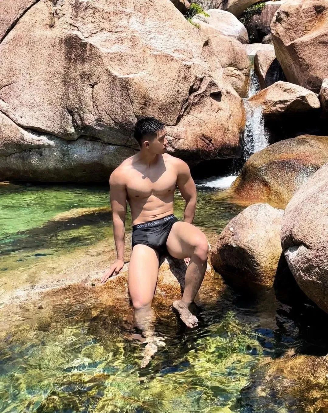 185cm 翘 P 山东帅哥，野外露营太有料了！