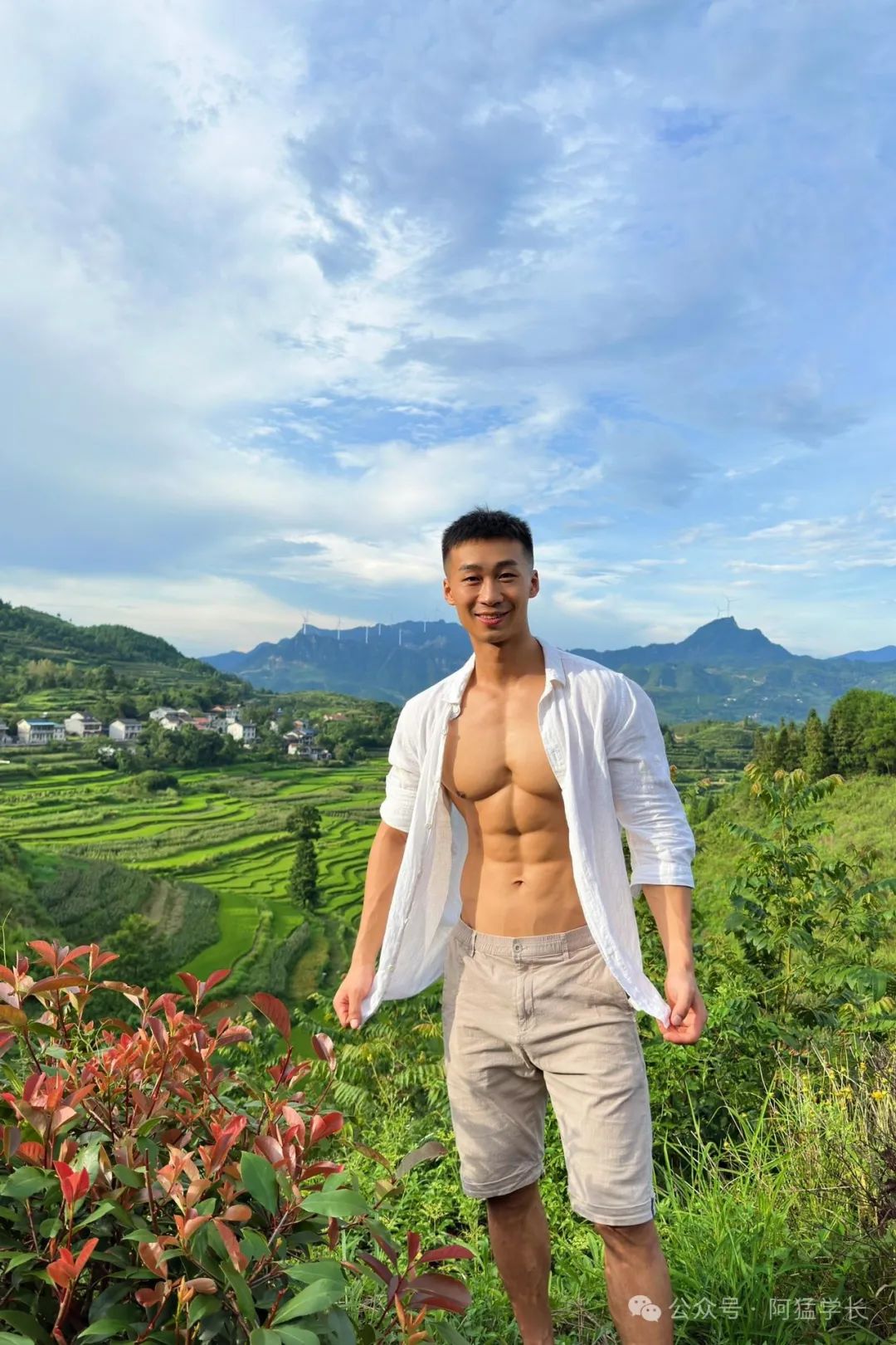 秋天的第一个肌肉男友，已在重庆上线！？