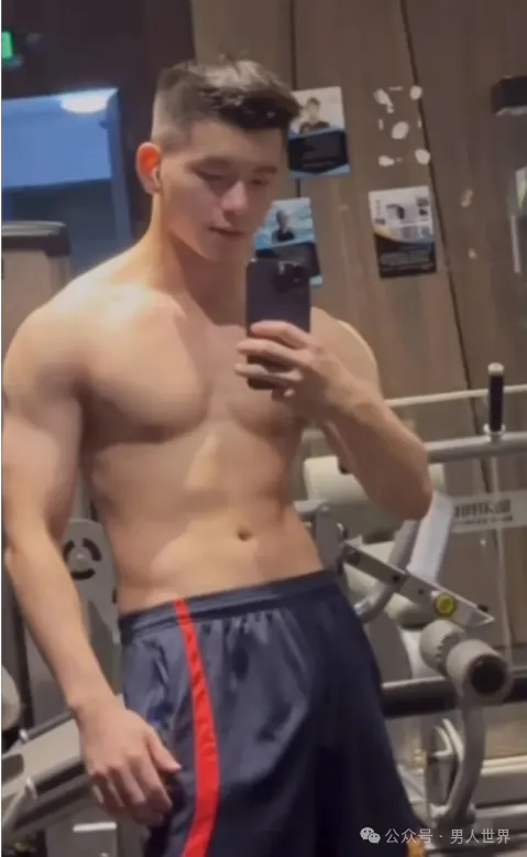 180cm 大舅舅！！！身材绝对是没得说