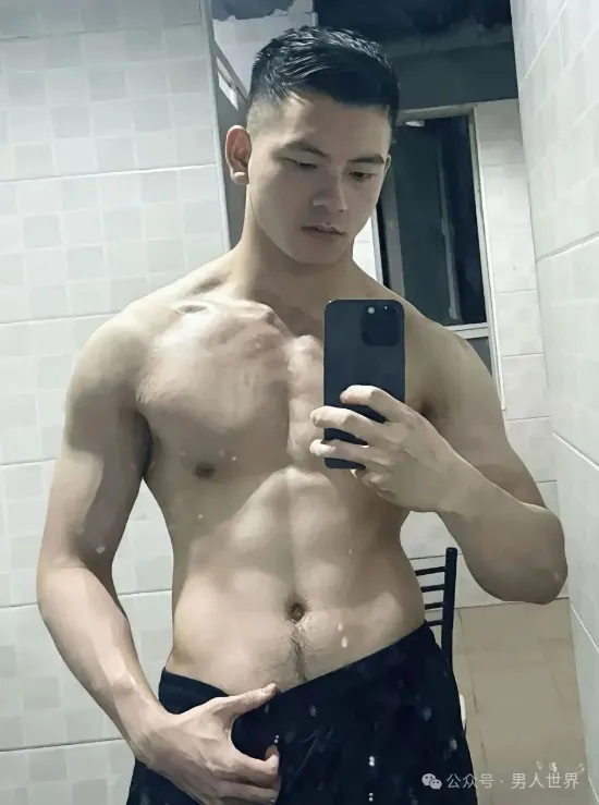 180cm 大舅舅！！！身材绝对是没得说