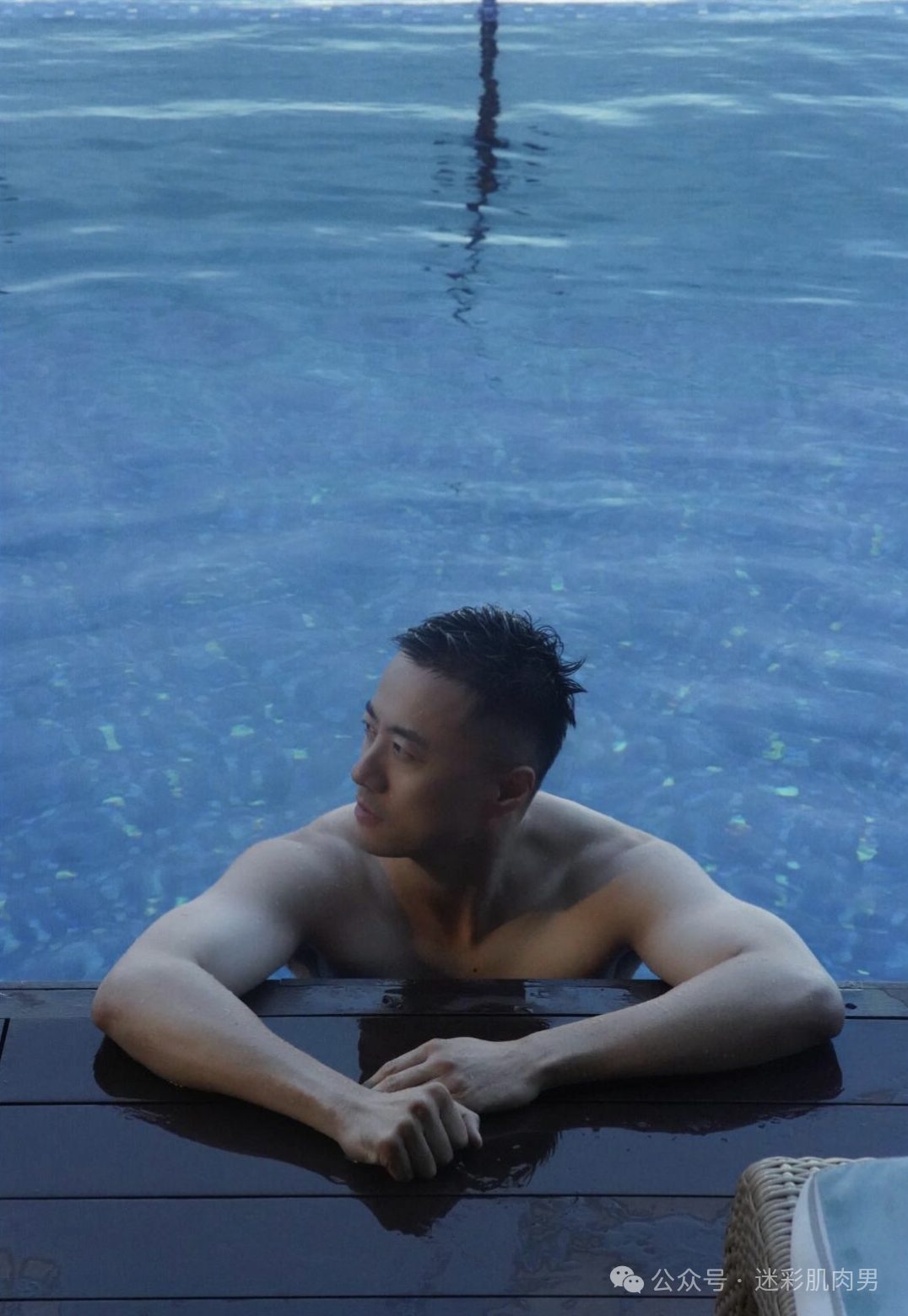 人夫感十足的男友你​​​戴还是不戴 ​​​！