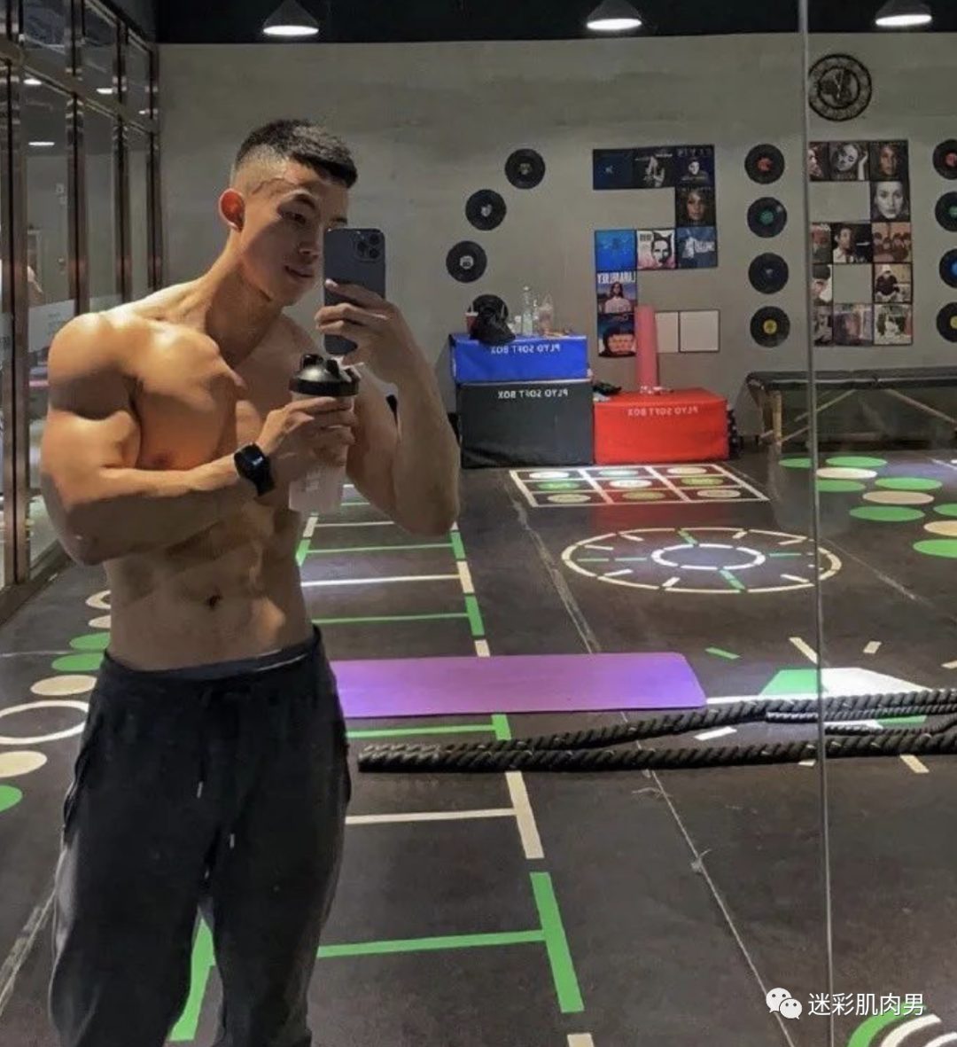 185CM 篮球长腿小哥，身材好到爆！