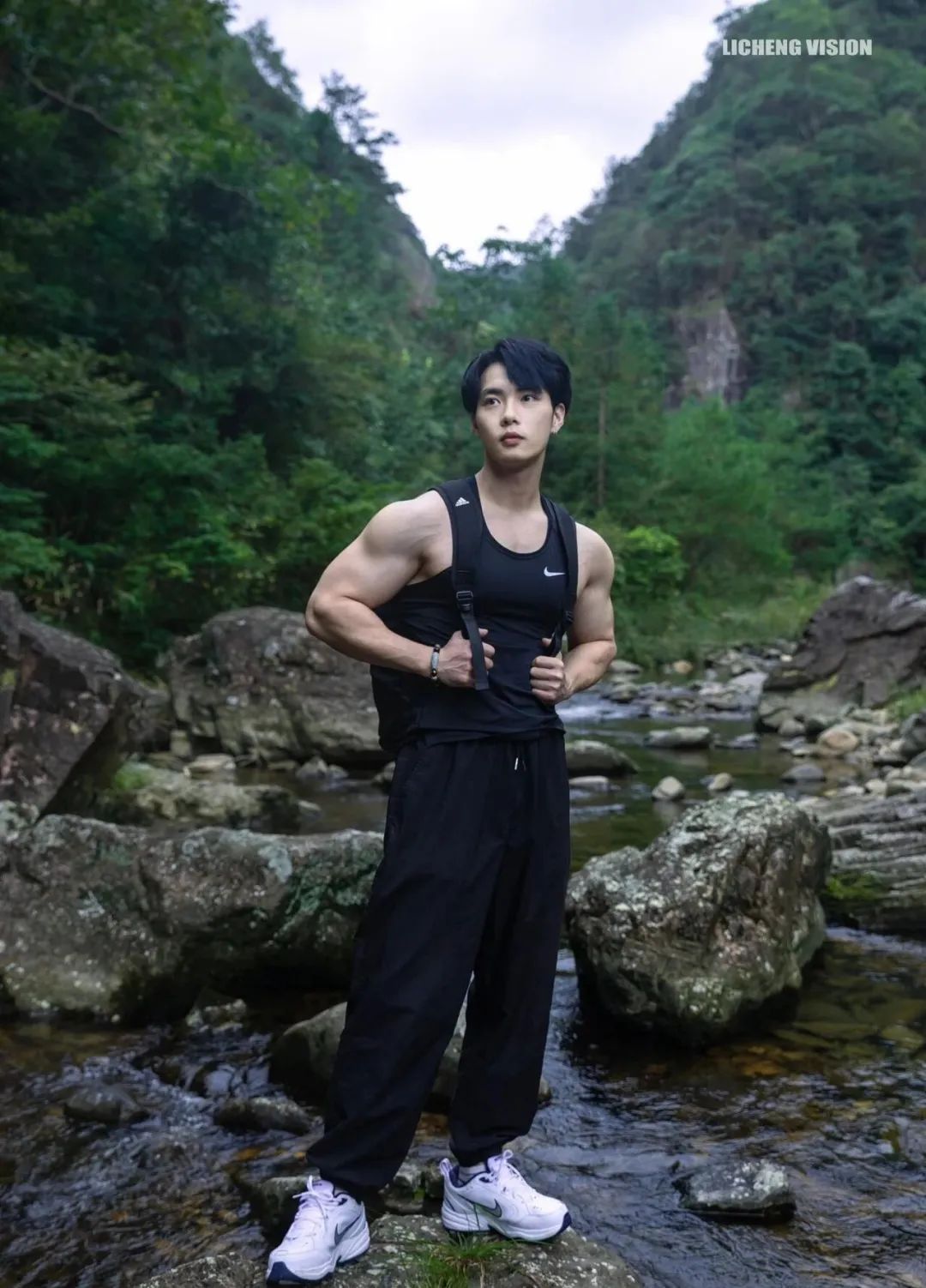 178cm 超帅健身教练，30 岁却是娃娃脸！