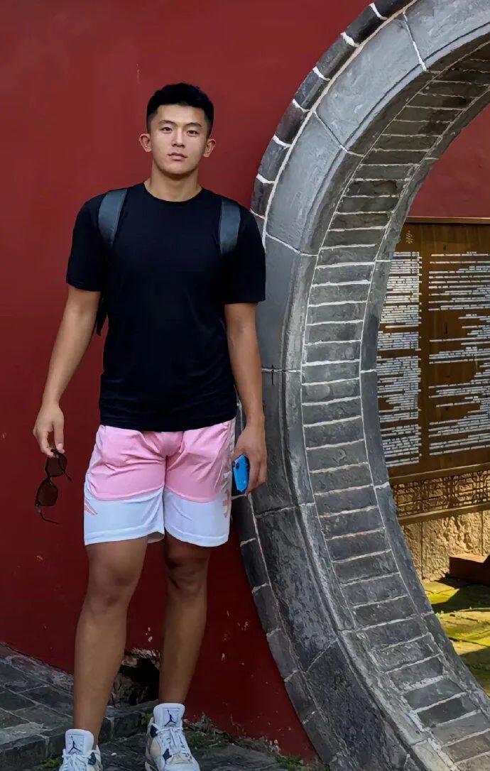185cm 大鼻子男大，大包实力藏不住了！