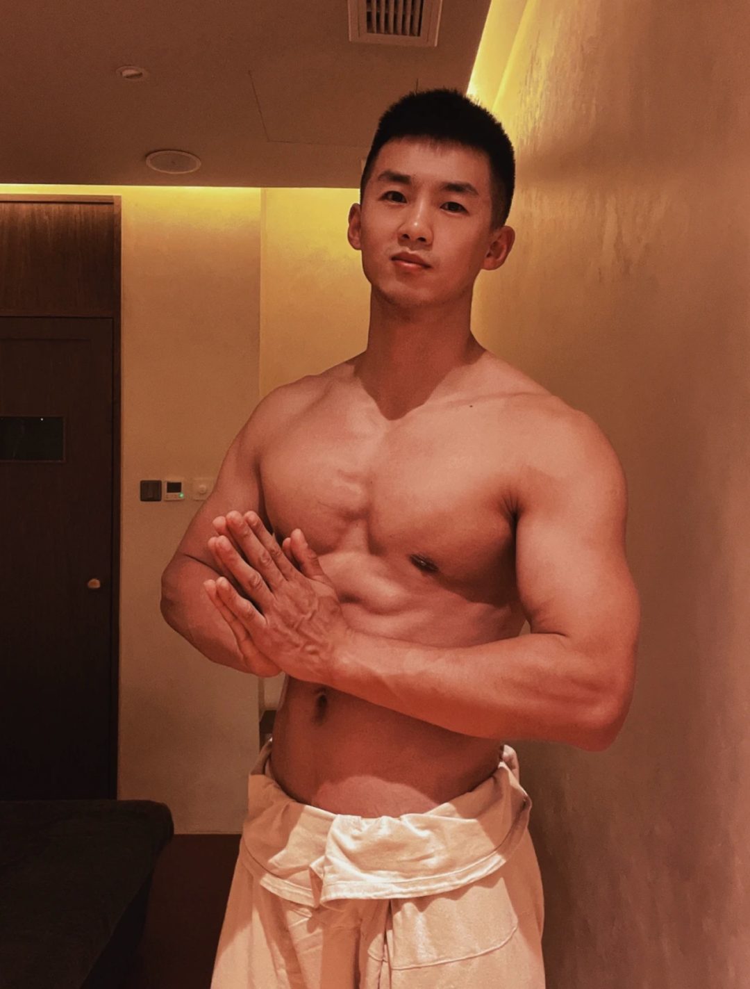 GoGoboy 郭老师登陆《风度》内页！自家孩子出息了！