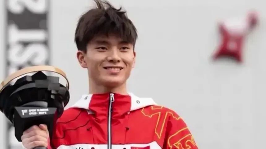 你们的新老公脱了！这肌肉写真是我不花钱就能看到的吗？！