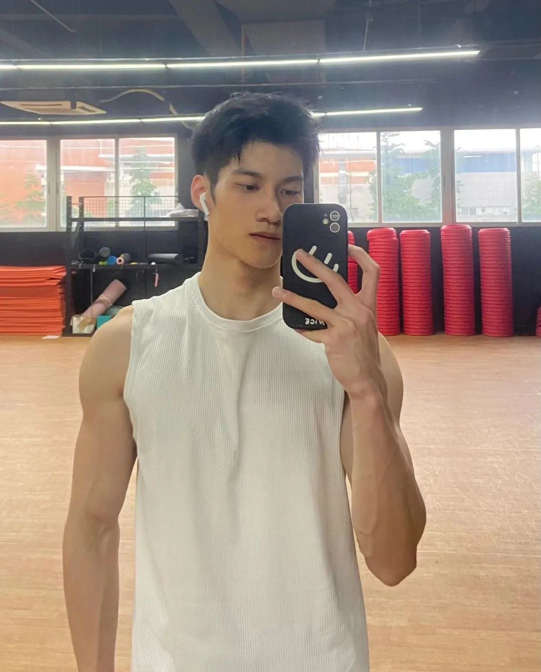 184CM 少年感薄肌男友已上线！