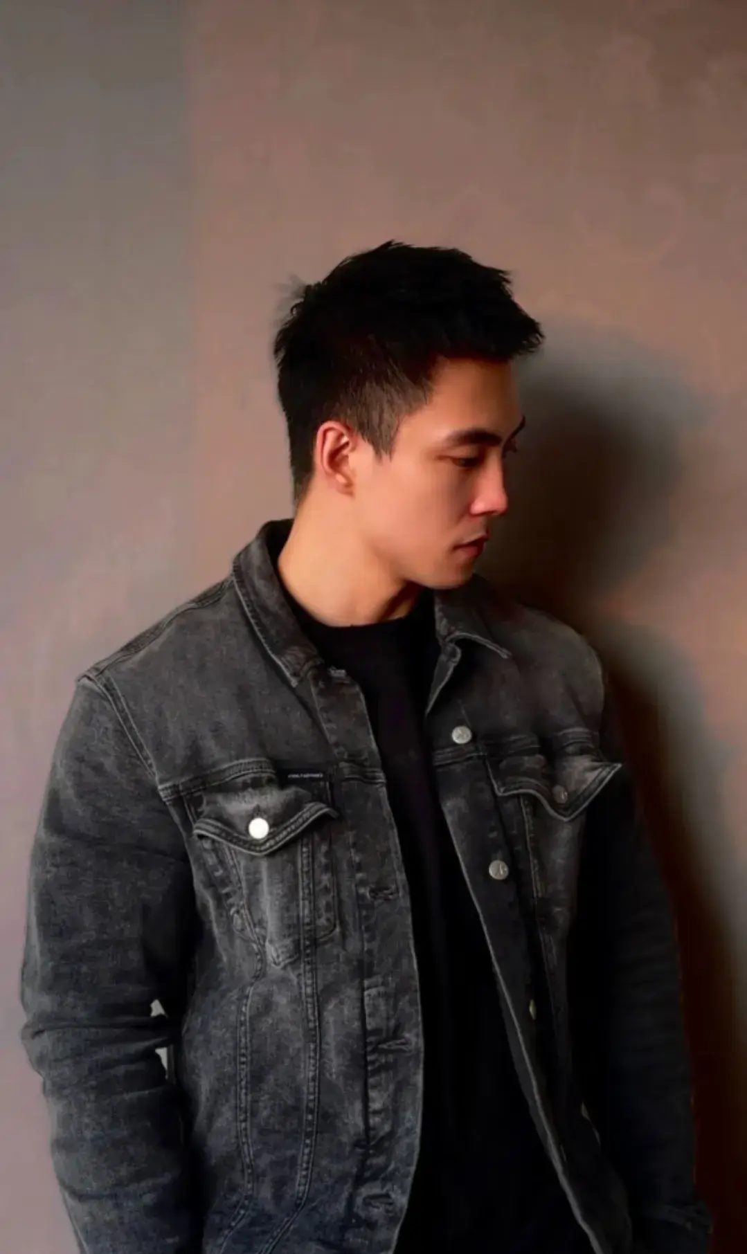 超级的 man 帅气健身教练,四方刚毅大男孩! 超级的 man 帅气健身教练,四方刚毅大男孩!