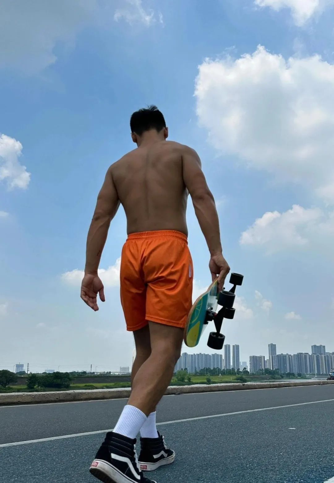 180cm 黑皮阳光大大大男孩，男友力爆发释放！
