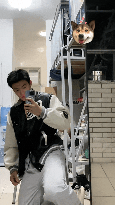 185cm 筋肉大学生裹浴巾出镜性感过头，到底便宜了谁？
