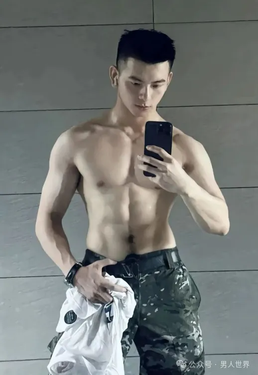 180cm 大舅舅！！！身材绝对是没得说