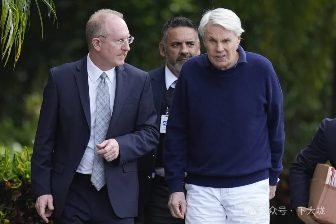 A&F 前 CEO 和伴侣性侵百名男模被捕，80 岁面临无期徒刑