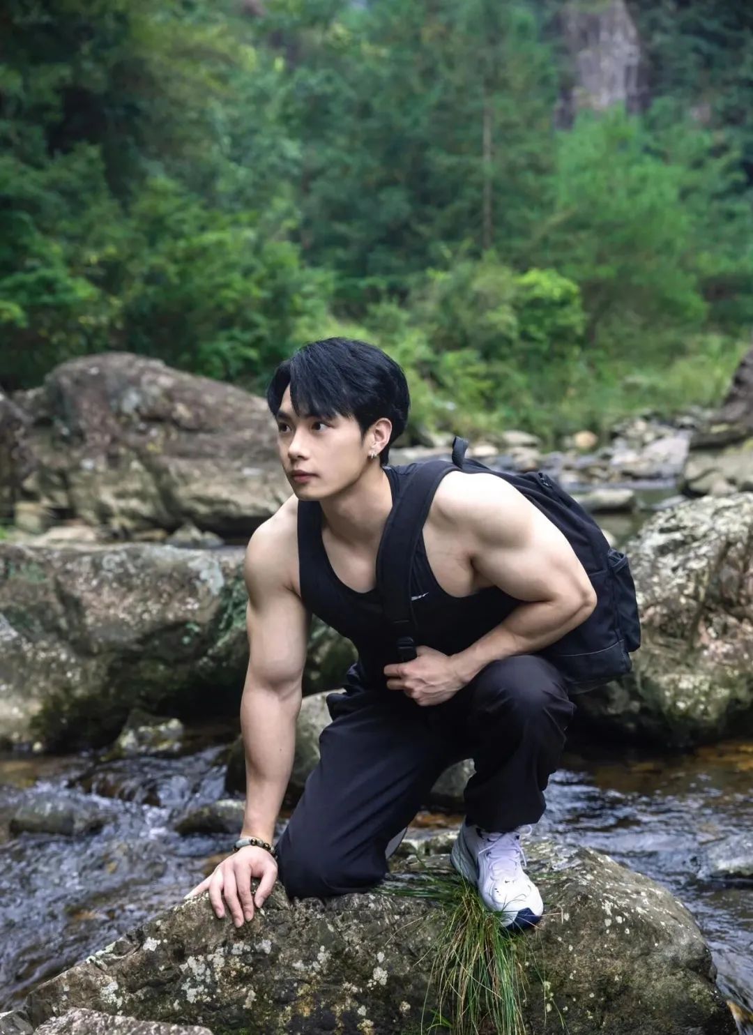 178cm 超帅健身教练，30 岁却是娃娃脸！