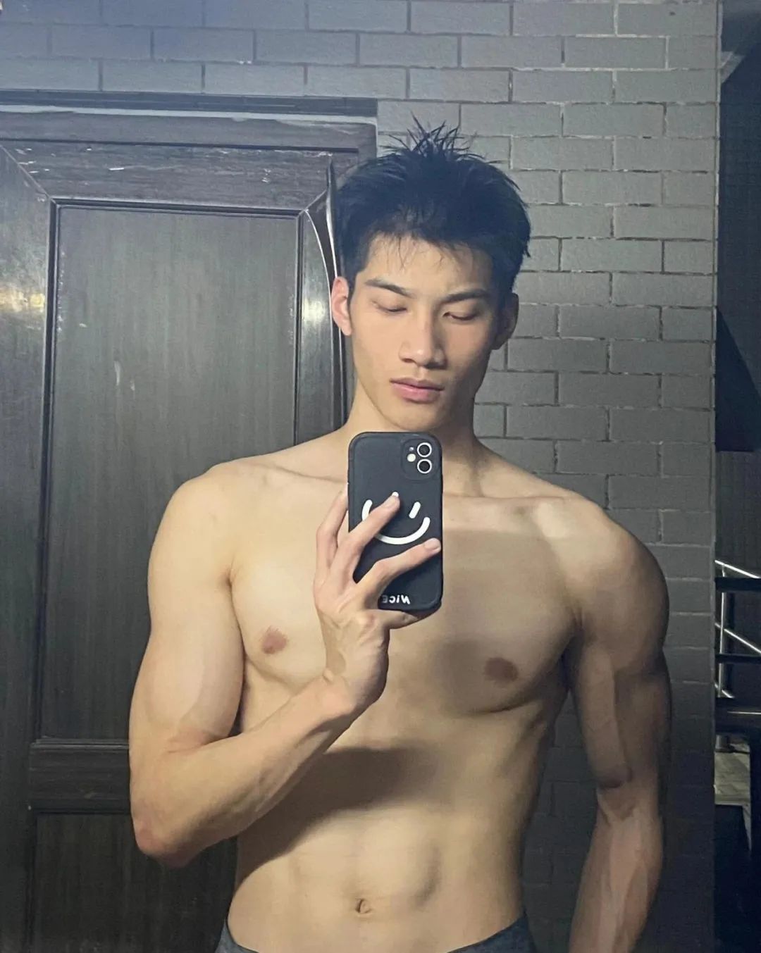 184CM 少年感薄肌男友已上线！