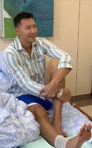 易建联疑似陷入同性 PC 丑闻！