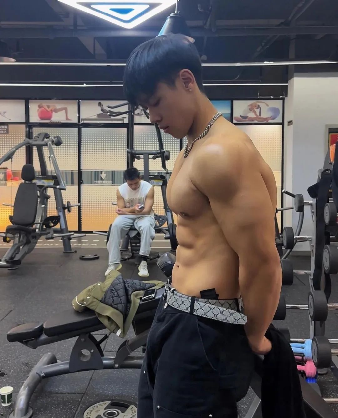 185CM 黑皮肌肉小哥激潮，行走的荷尔蒙！