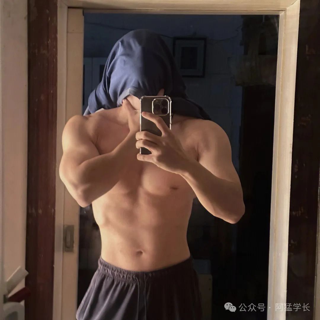 【GAY 圈】他们 30 岁后，找了个农村老婆结婚！？