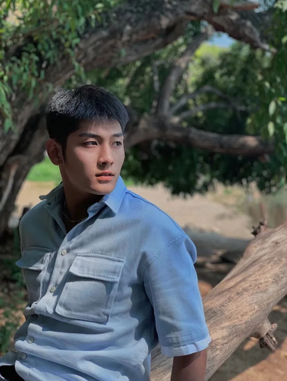 西安体院的黑皮体育生居然去当演员了？？让人馋！