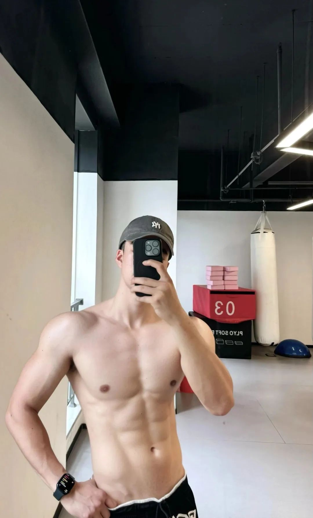 182cm 浙江冷白皮薄肌帅哥！腰身比例绝了！