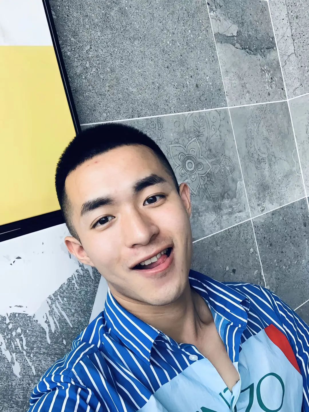 廖承宇还是这么帅，男人至死是少年！为什么这么多年了
