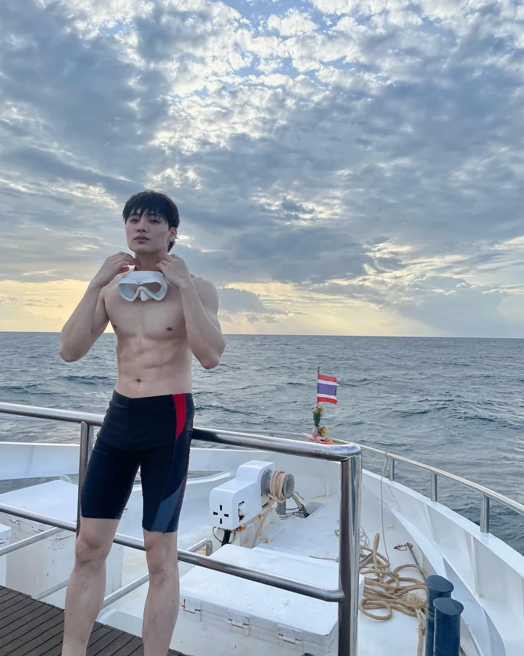 泰版李敏镐？与西装适配度 100%~