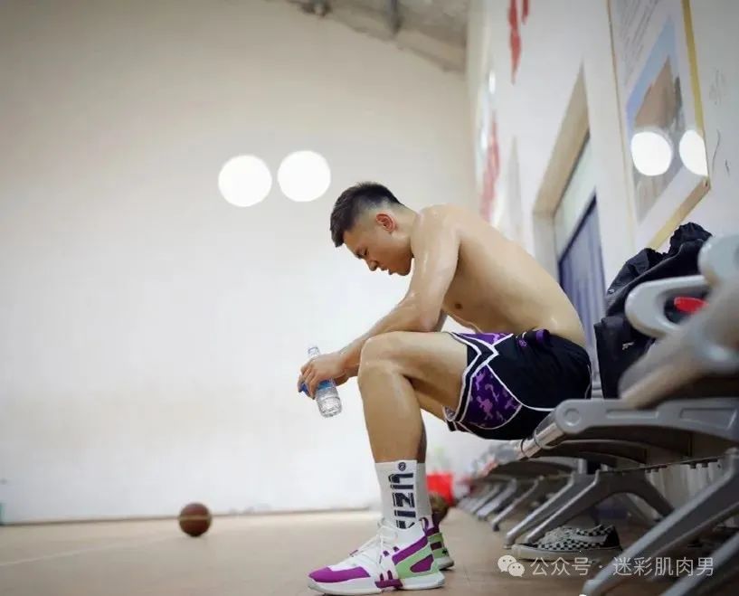 北京体育学院 196CM 篮球帅哥，河南小伙没让人失望！