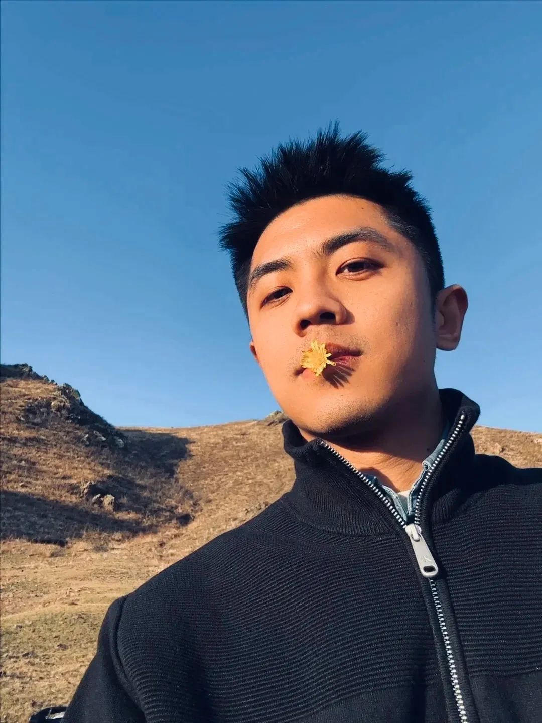 小太阳大眼萌！这个男孩会发光 | 网红帅哥