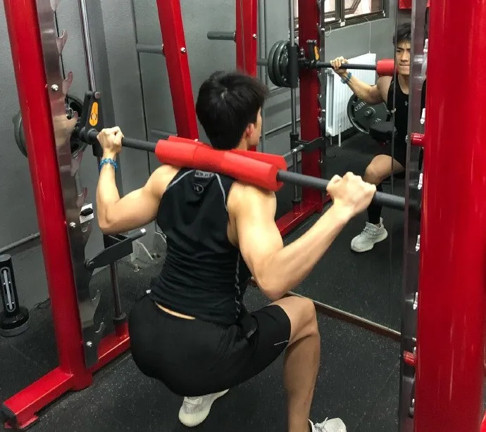 《宿敌》里的痞帅男二号，走红实属不易！