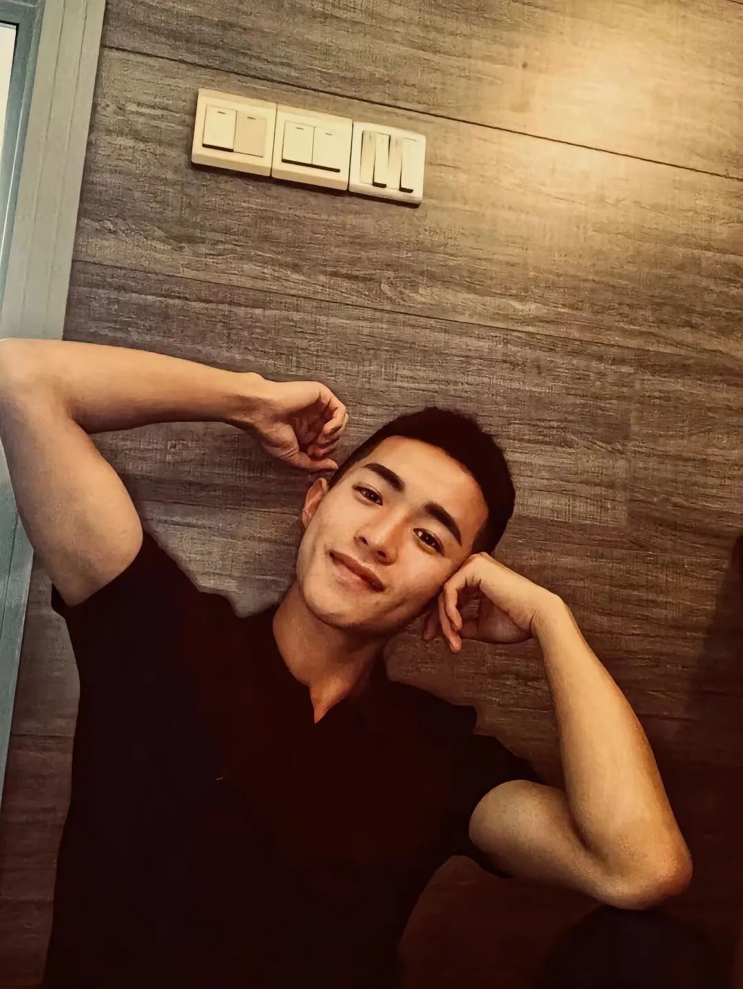 廖承宇还是这么帅，男人至死是少年！为什么这么多年了