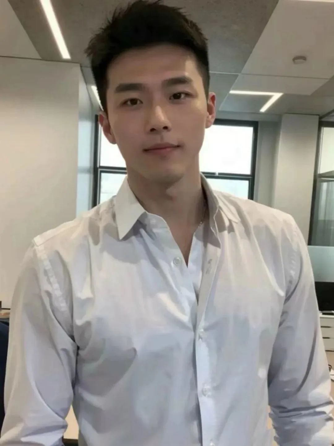 正气凌然的山东帅哥！