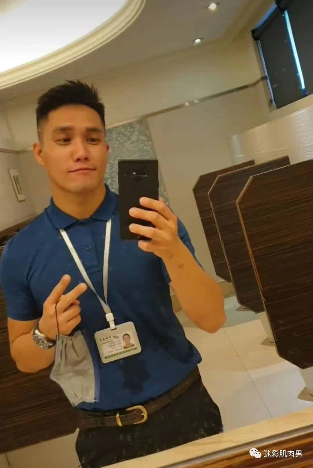 眼镜男同事长的真帅呀喜欢这样的！