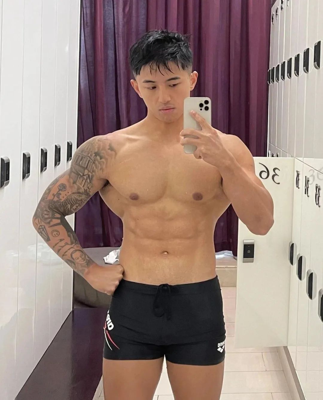 成都 180cm 粗大私教帅哥身材太顶了！